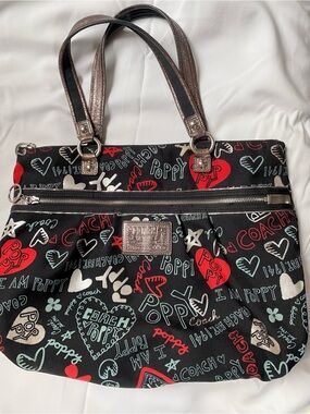 COACH Poppy Graffiti Hearts Glam Large Tote Bag - Black Multicolor Y2K